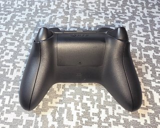 Mando Xbox Series X|S Carbon Black