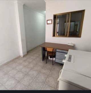 Se alquila local comercial en Fernán Núñez