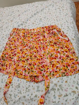 Shorts florales chica
