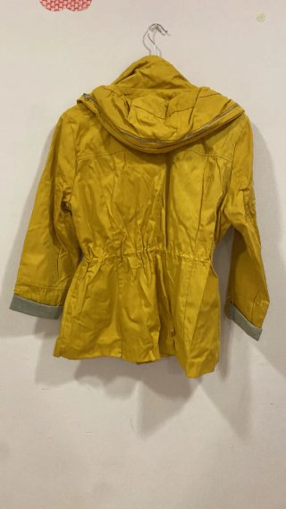 Chaqueta impermeable amarilla talla XL