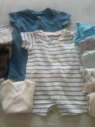Lote Ropa Bebé Niña/Niño (Bodys)