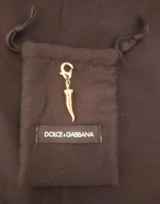 Colgante"Dolce & Gabbana"Sin usar