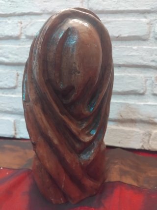 BUSTO DE MADERA