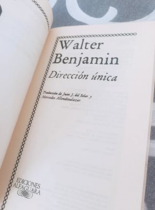Dirección única