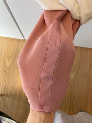 Blusa rosa sin mangas