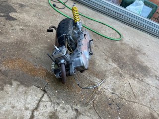 Motor de Scooter con Rueda Yamaha Piaggio Peugeot