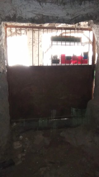 Puerta para cuadra 160cm ancho, 169cm alto