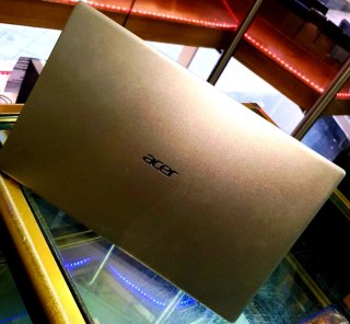 ACER SWIFT 1 INTEL PENTIUM 128GB SSD 4GB RAM