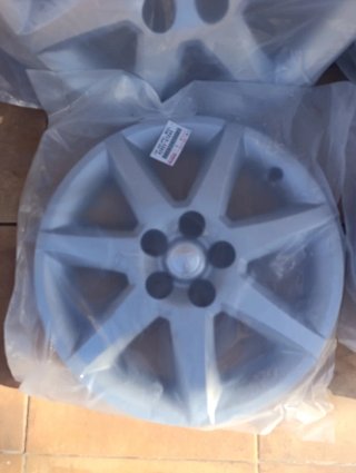 4 Tapacubos Originales Toyota Prius 2004-2009