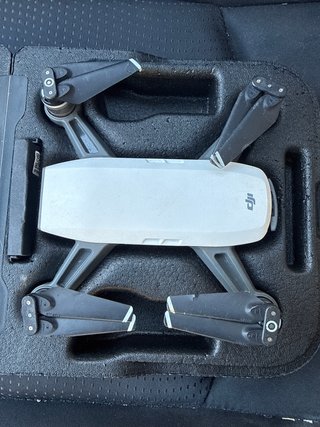 Dron DJI Spark + Mando + 3 Baterías