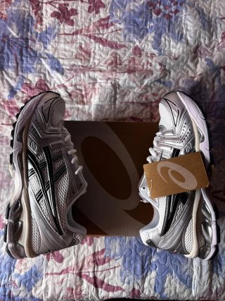 ASICS GEL-KAYANO 14 Talla 44