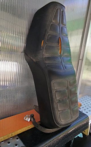 Asiento Suzuki GN 250cc