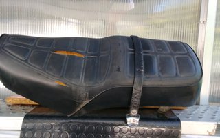 Asiento Suzuki GN 250cc