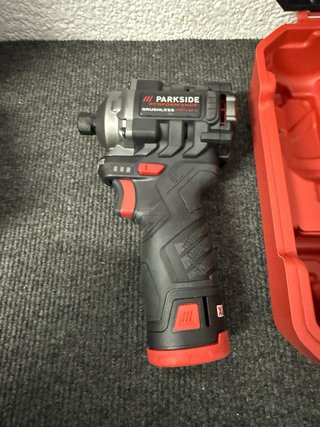 Atornillador de impacto Parkside 12V