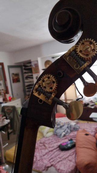 Contrabajo antiguo desmontable
