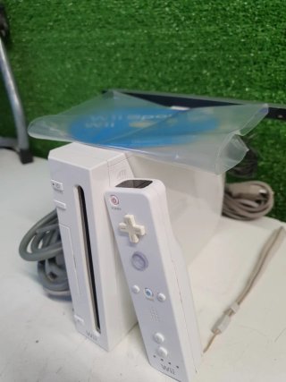 Consola Wii + Wii Sports