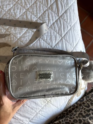 Bolso Mickey Mouse con pompón gris