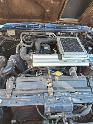 Mitsubishi Montero 1999