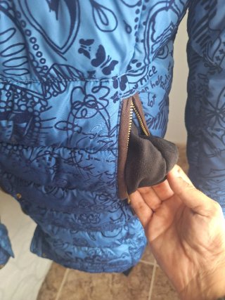 Abrigo Desigual azul estampado