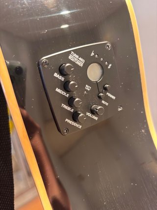 Guitarra Acústica Negra Vas con previo