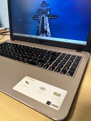 Asus Vivobook i5 8a gen + Nvidia MX110