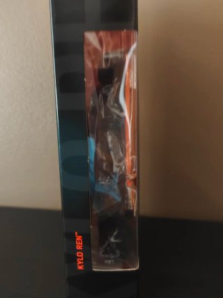 Figura Star Wars Kylo Ren Black Series