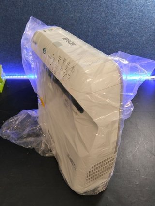 Epson EB-685Wi 3LCD WXGA 3500 lm Interactivo