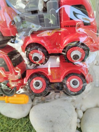 Camiones de bomberos desmontables (4 unidades)