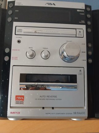 Minicadena Aiwa XR-FA600 CD/MP3