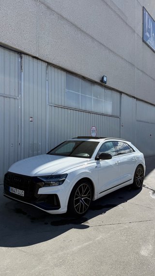 Audi Q8 2021