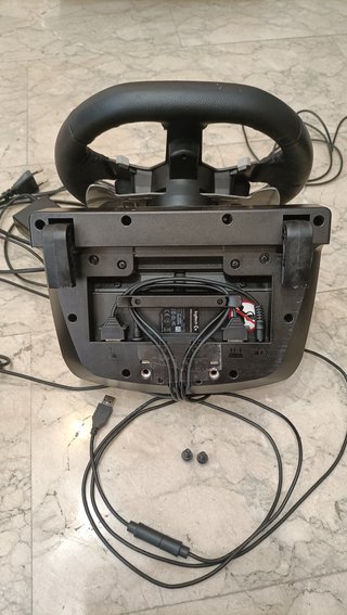 Logitech G920 Volante + Pedales + Palanca