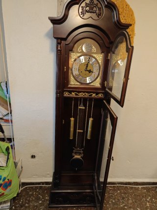 Reloj de pie antiguo madera y cristal