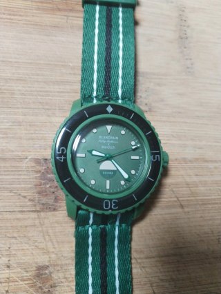Orologio Swatch Scuba Fifty Fathoms Verde