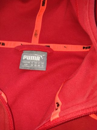Sudadera Puma Roja con Capucha y Cremallera