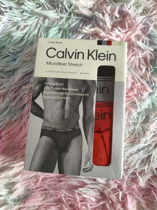 3 Calzoncillos Calvin Klein Microfibra Talla M