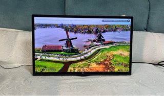 Tv/Monitor LG HD 28”