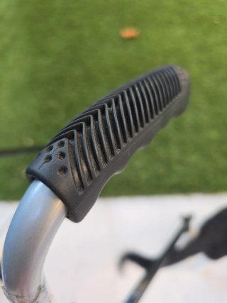 ANDADOR DE ALUMINIO PLEGABLE