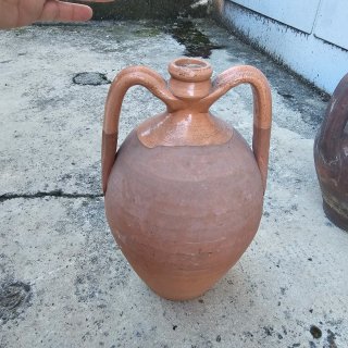 Antica anfora in terracotta anni '50