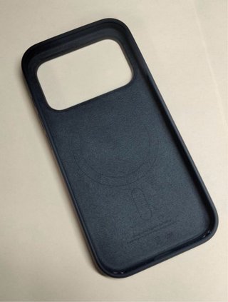 Apple Funda silicona MagSafe iPhone 17 Pro Mediano