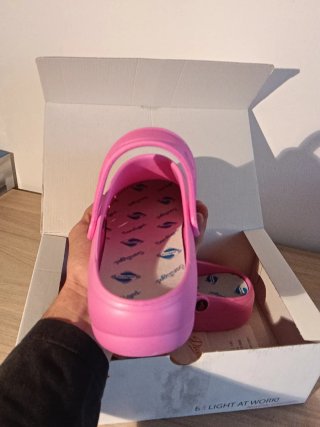 Zuecos Dian Rosa