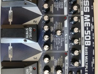 Pedalera Bajo BOSS ME-50B