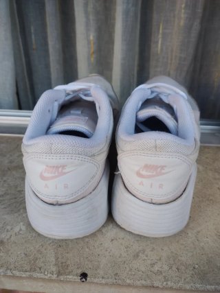 Zapatillas Nike Air Max SC Blancas y Beige. 39