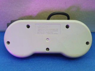 CONSOLA SUPER NINTENDO SNES PAL CON CABLES Y MANDO