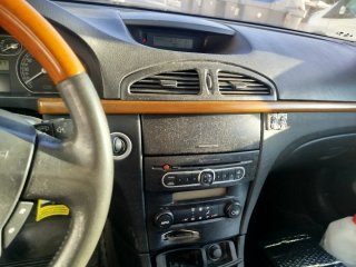 Renault Laguna con junta culata