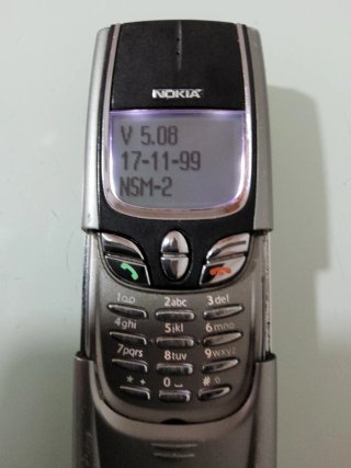 Nokia 8850