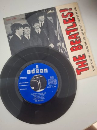 The Beatles -Please Please Me. Odeón. DSOE 16.590