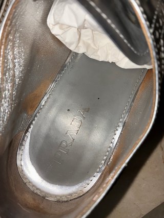 Zapatos Prada Plataforma Brogue Oxford. Metalizado