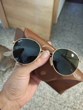 Gafas Ray-Ban Doradas y Negras