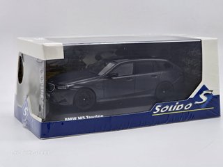 BMW M5 Touring - Frozen Deep Grey