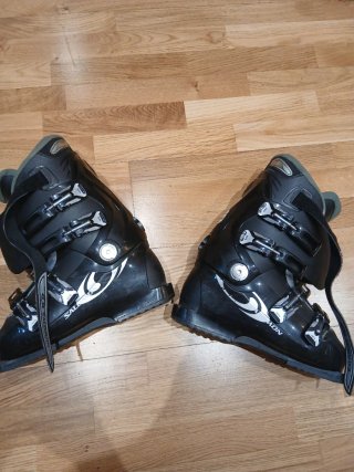 Esquís Rossignol + Botas y Bastones Salomon